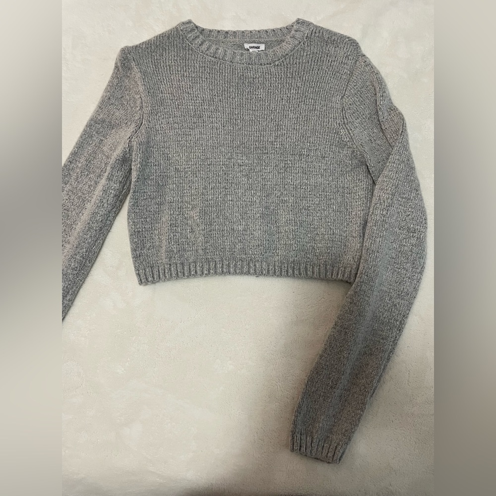 Grey garage cropped knitted sweater